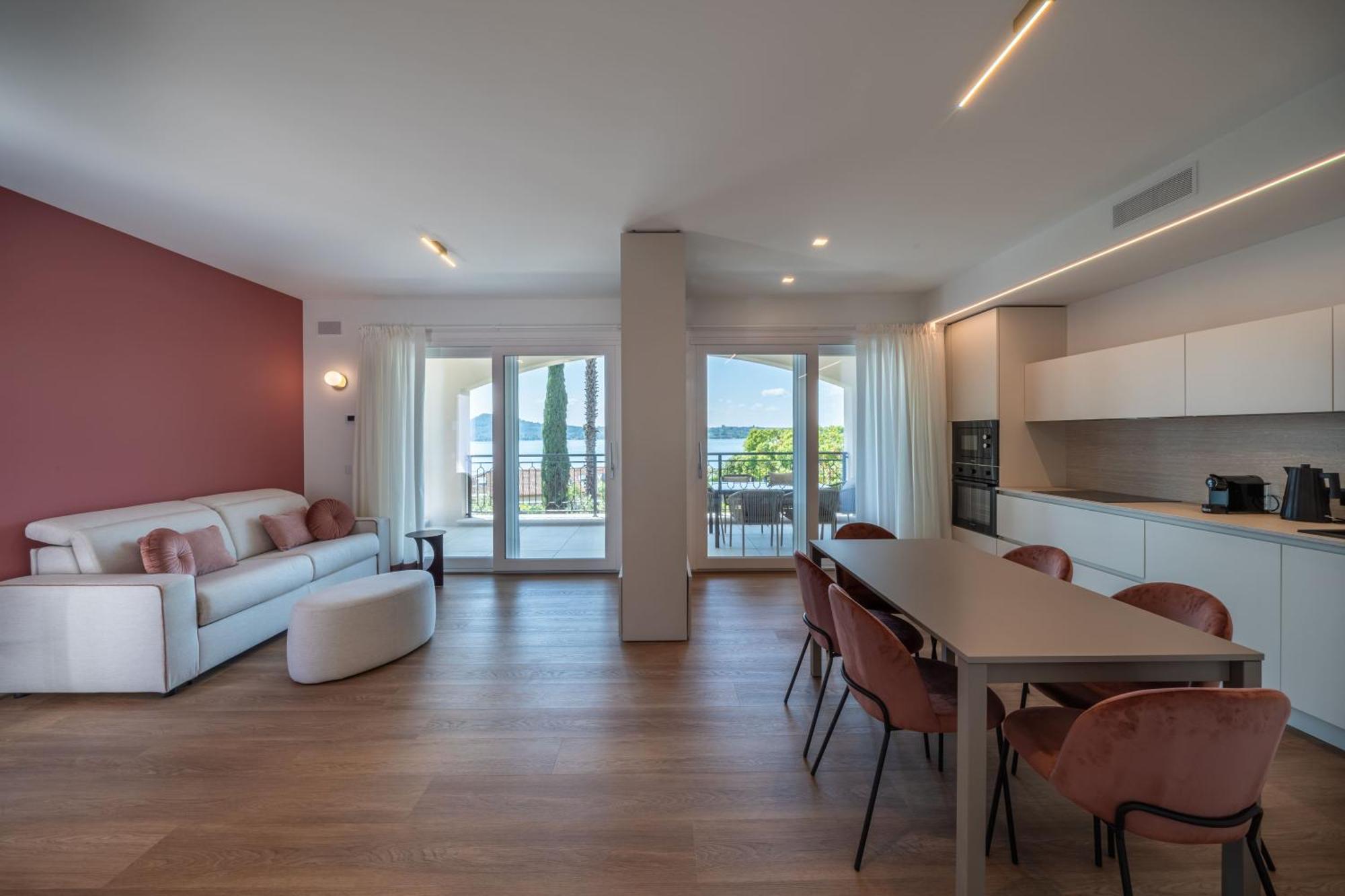 סן פליס דל בנאקו Villa Silvia Apartments מראה חיצוני תמונה