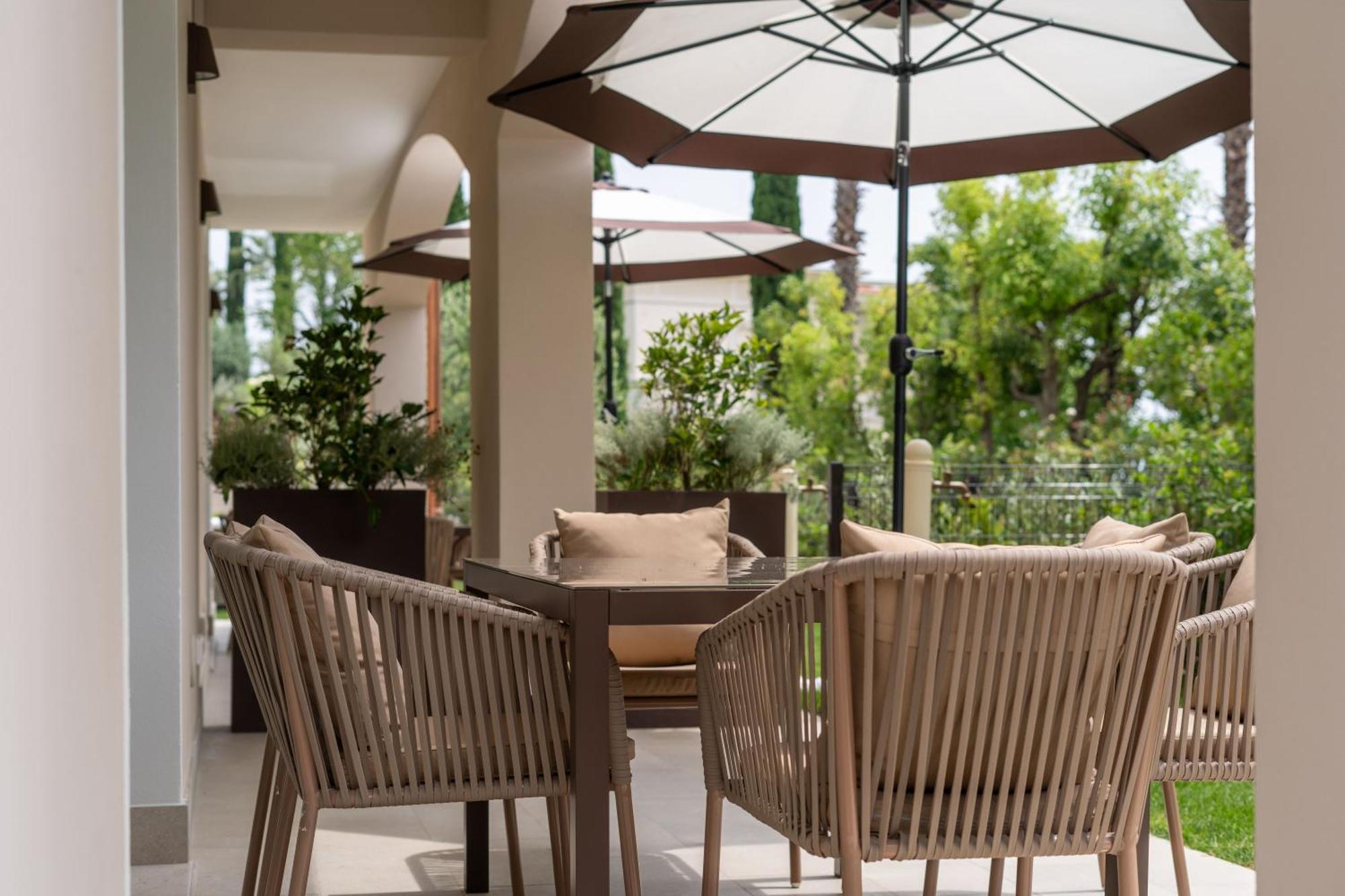 סן פליס דל בנאקו Villa Silvia Apartments מראה חיצוני תמונה