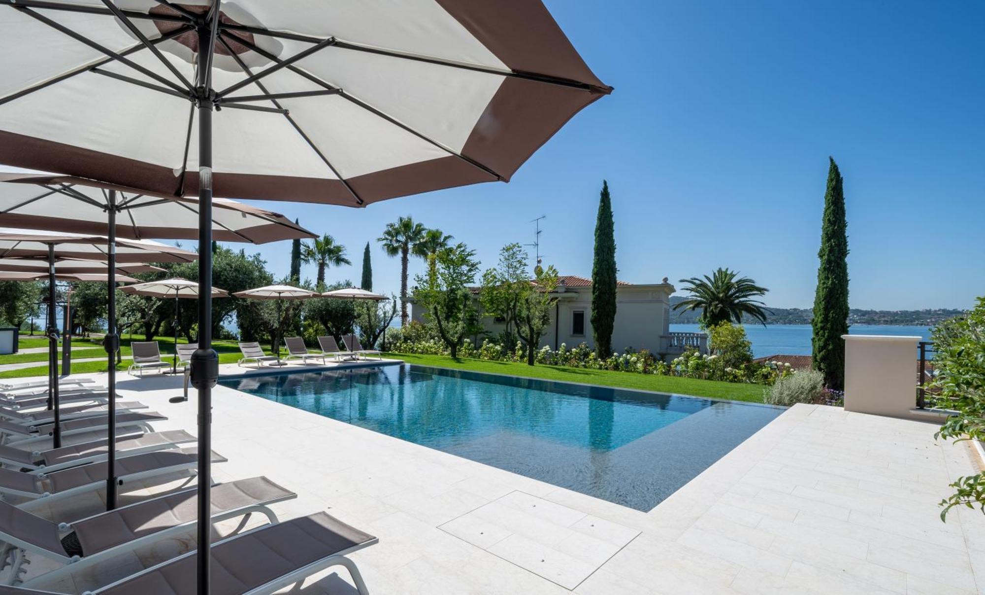 סן פליס דל בנאקו Villa Silvia Apartments מראה חיצוני תמונה